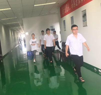 強化“演兵”行動，檢驗應(yīng)急響應(yīng)能力————記2018消防公司應(yīng)急逃生演練